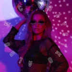 ” Wszystko albo nic” nowoczesne brzmienie z emocjonalnym przekazem od Zuzanny Młotek